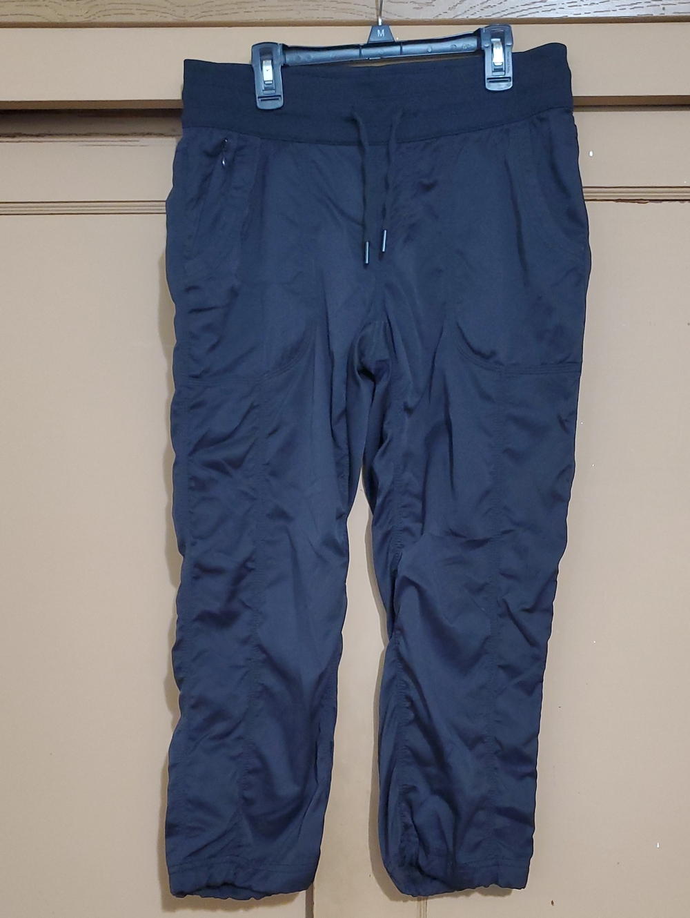 The North Face Women's Aphrodite 2.0 Capri Pants